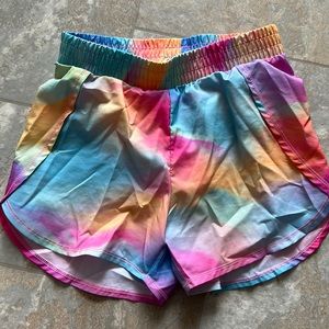 All in motion girl shorts
